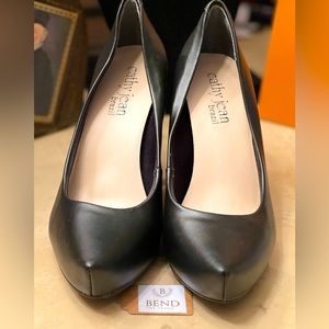 SOLD‼️Cathy Jean brazil Black Heel Pumps SOLD ‼️